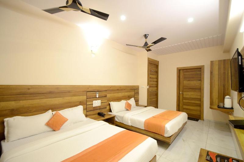 Hotel Metro Jiapur image