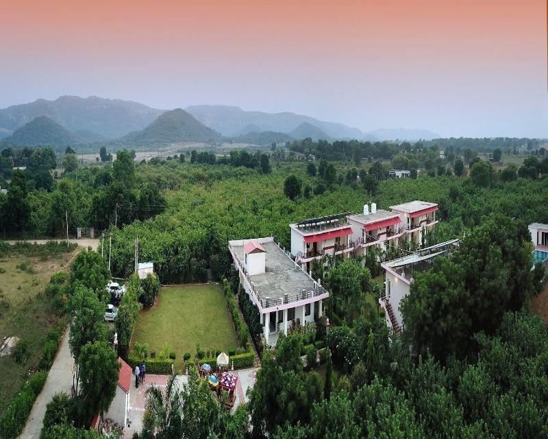 Ranthambore Bagh Palace image