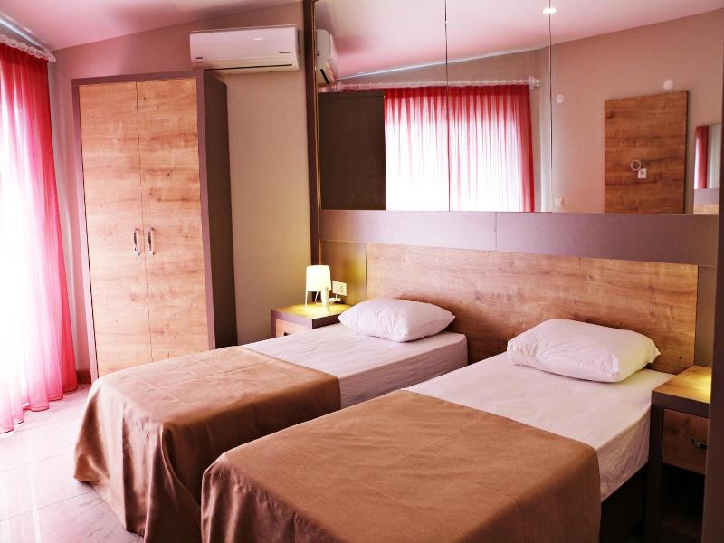 Ferah Hotel