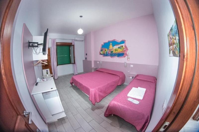 B&B Isole image