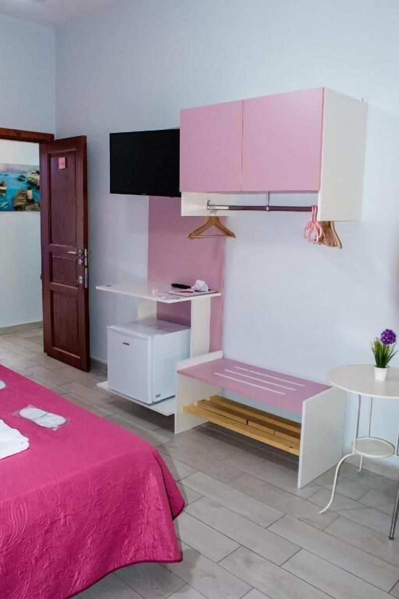 B&B Isole image