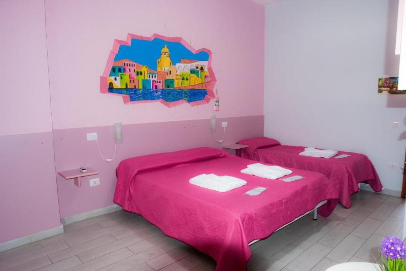 B&B Isole image