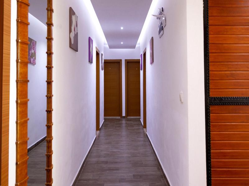 London Hotel image