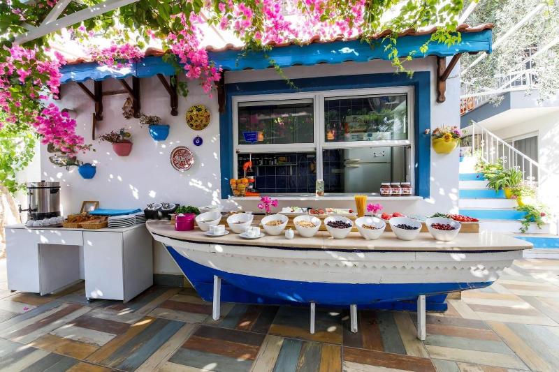 Bora Hotel image