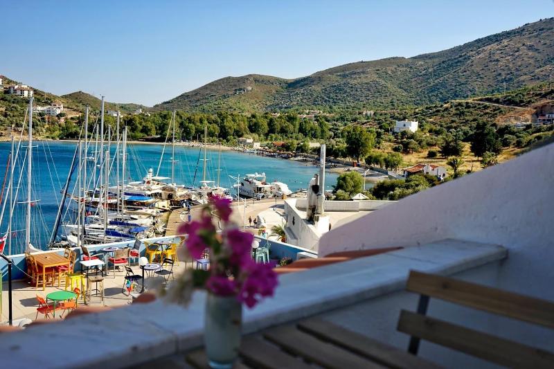 Bora Hotel image
