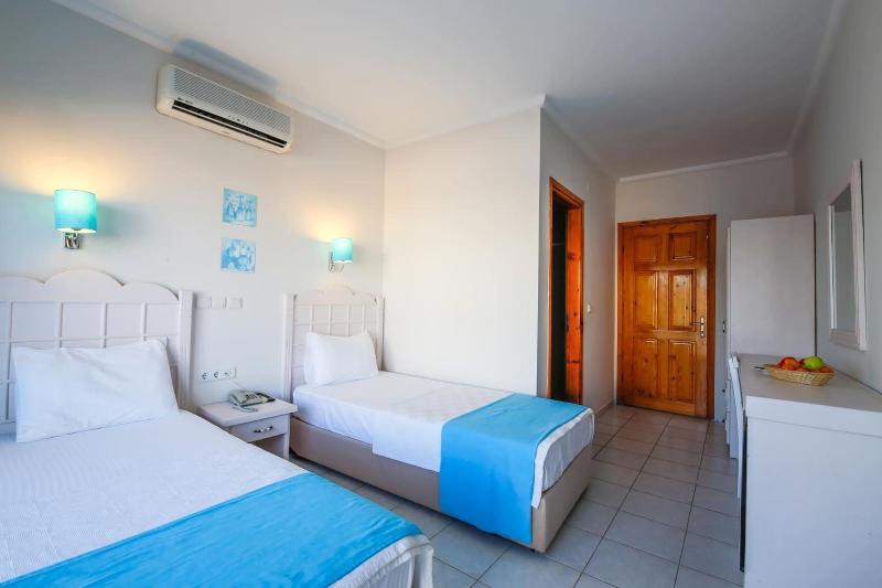 Bora Hotel image
