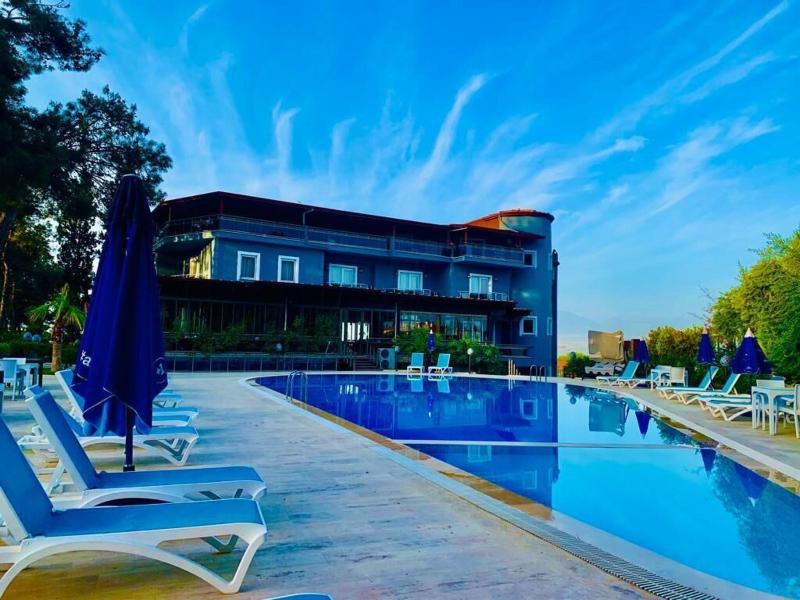 White Heaven Hotel