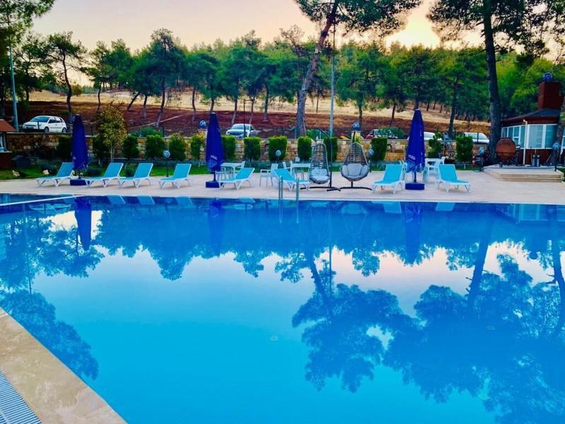 White Heaven Hotel