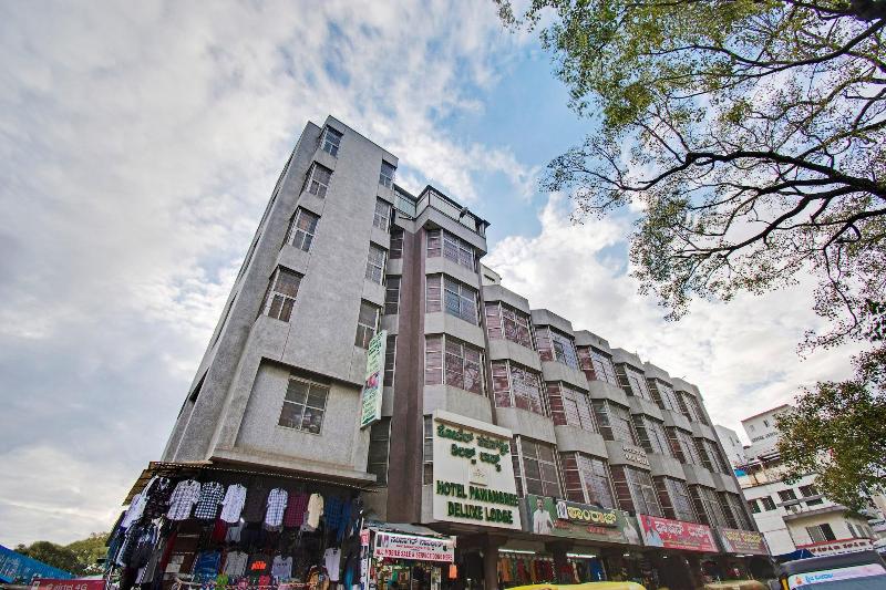 Spot On 48699 Hotel Pawan Sree Deluxe Lodge — main photo