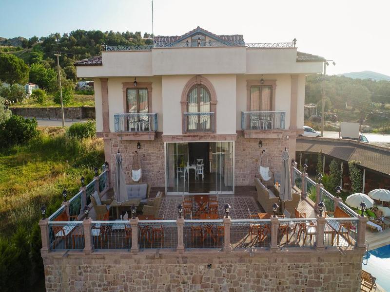 Cunda Rota Hotel