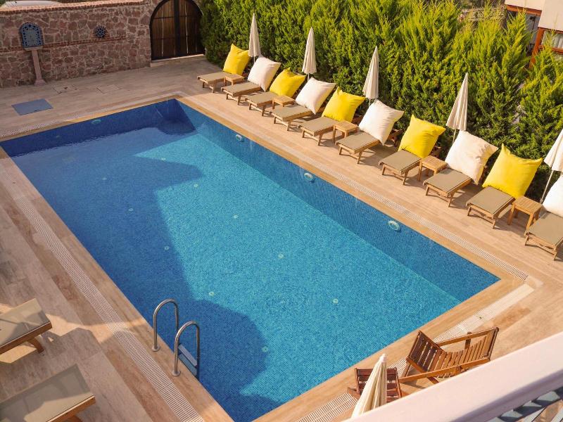 Cunda Rota Hotel