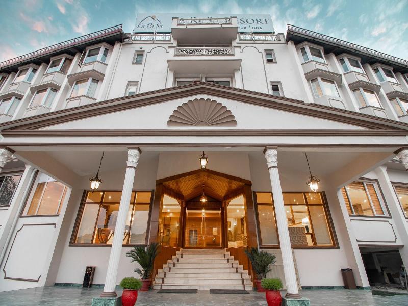 Larisa Resort, Shimla image