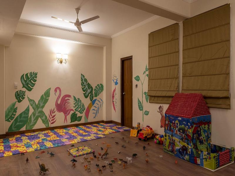Larisa Resort, Shimla image