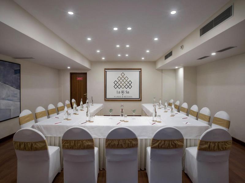 Larisa Resort, Shimla image