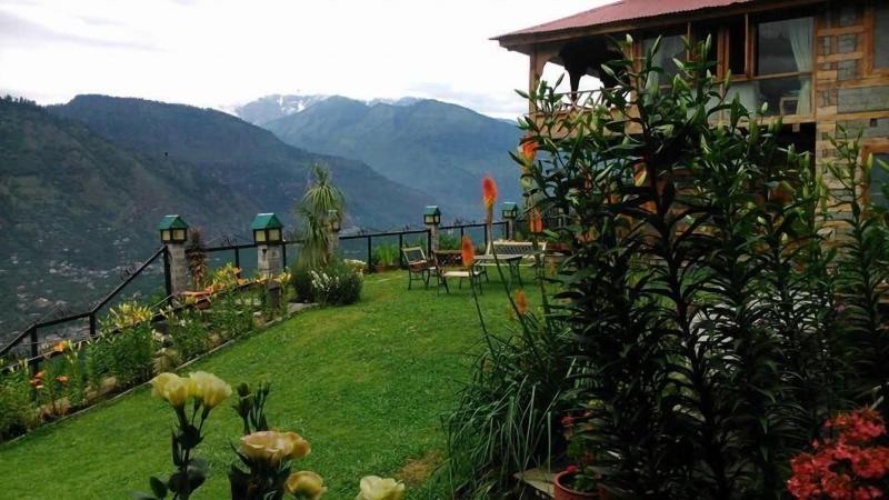 Himalayan Kothi Kais — general view