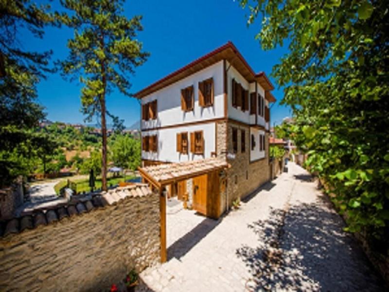 Akbulut Konak