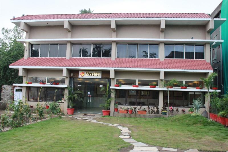 Hotel Dev Residency, 350 Meters from Nakki Lake