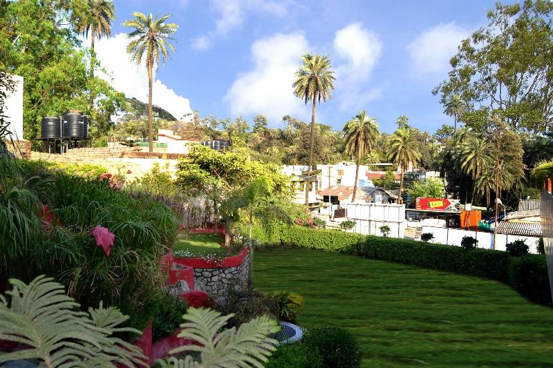 Hotel Dev Residency, 350 Meters from Nakki Lake