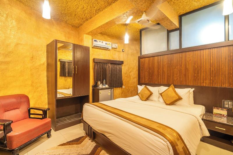 Coorg Jungle Camp Backwater Resort image