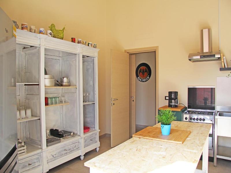 Urban Pop Hostel & BnB image