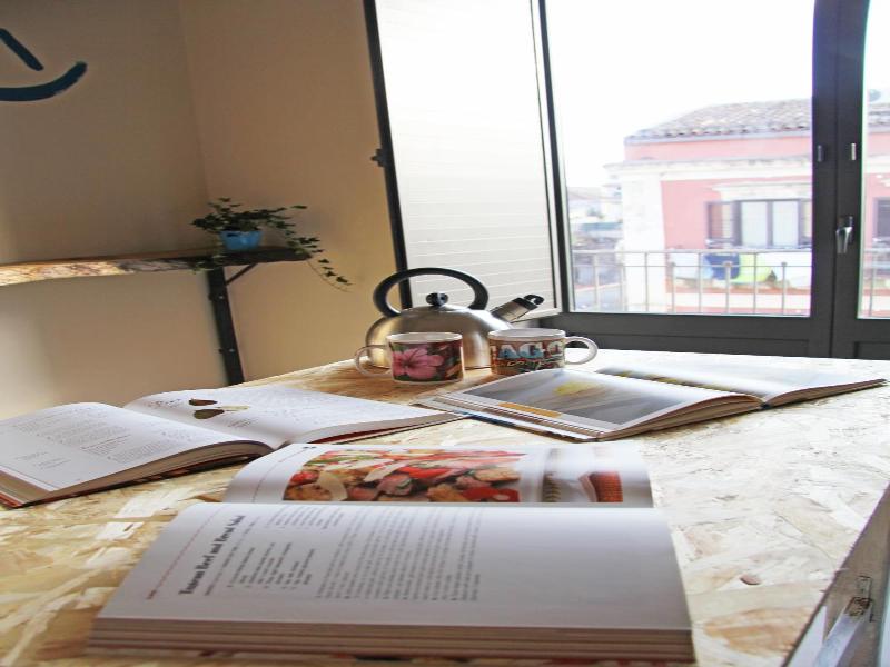 Urban Pop Hostel & BnB image