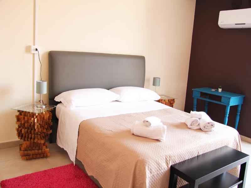 Urban Pop Hostel & BnB image