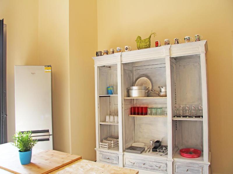 Urban Pop Hostel & BnB image