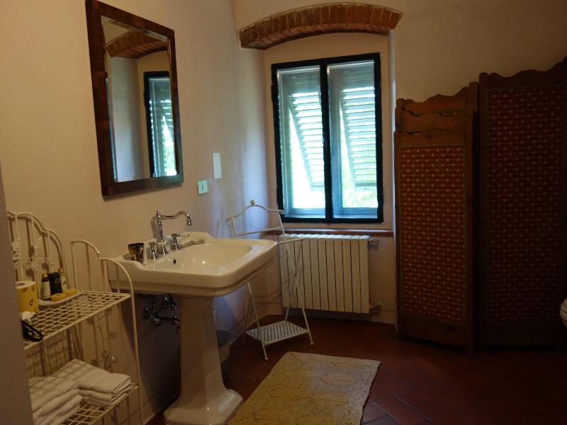 Bella Di Ceciliano image