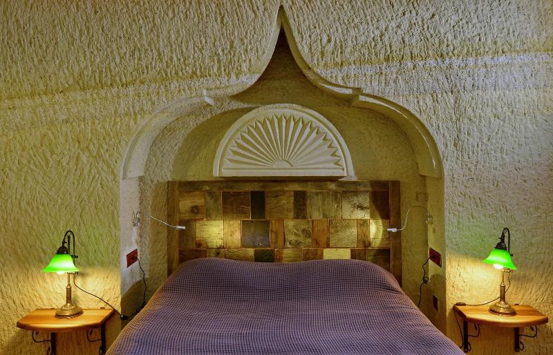 Seki Cave Cavusin image