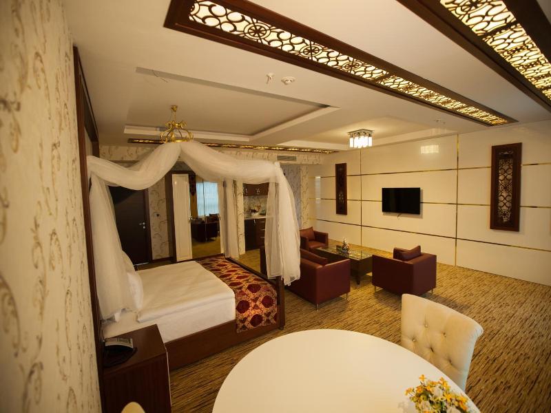 Mittania Regency Hotel — general view