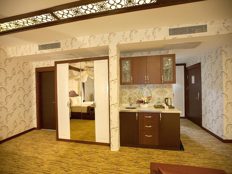 Mittania Regency Hotel