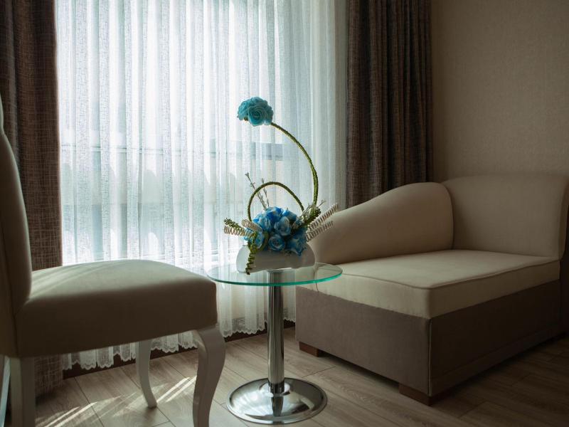 Mittania Regency Hotel