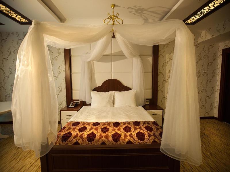 Mittania Regency Hotel