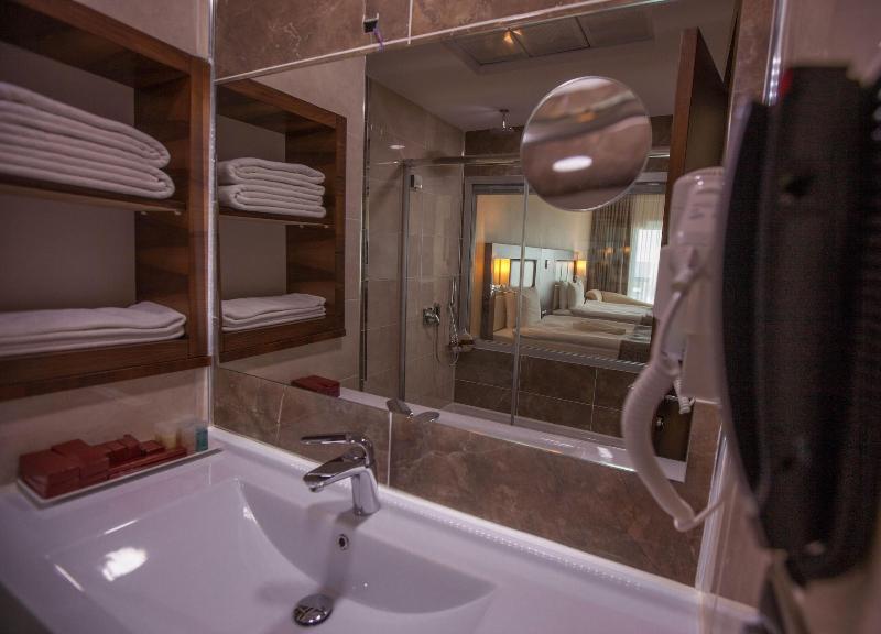 SUITE DELUXE
