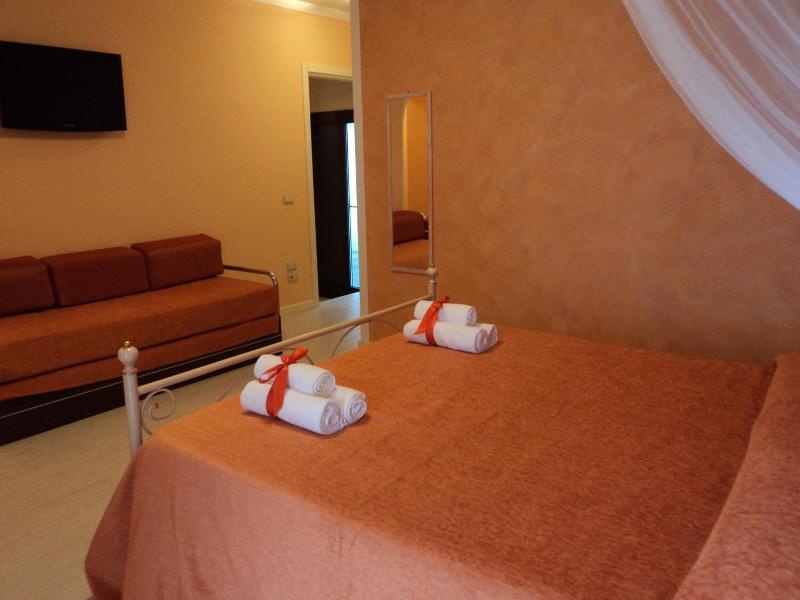 B&B Giardini Di Corte image