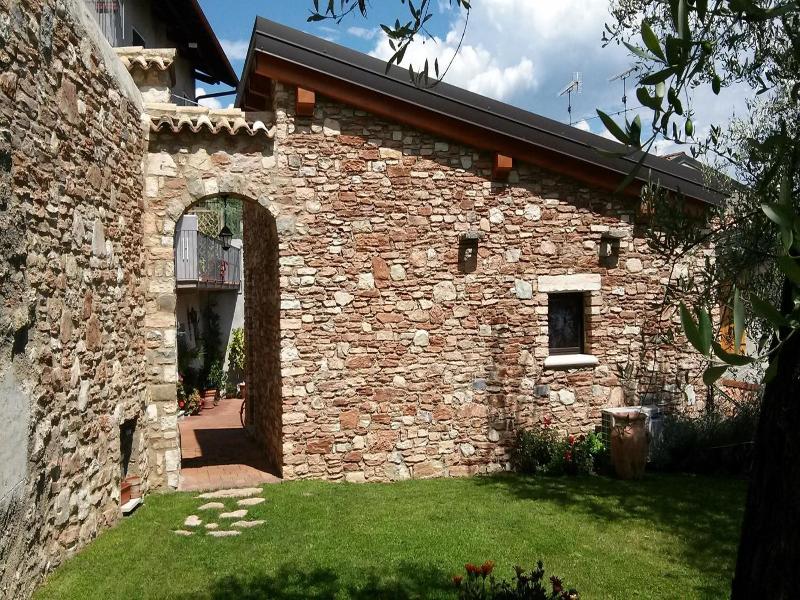 B&B Giardini Di Corte image