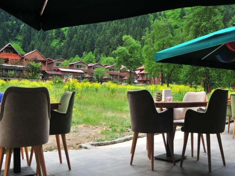 Dilek Suit & Cafe image