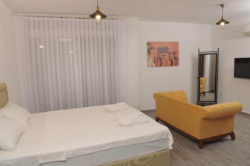 Brothers Cesme Boutique Hotel image