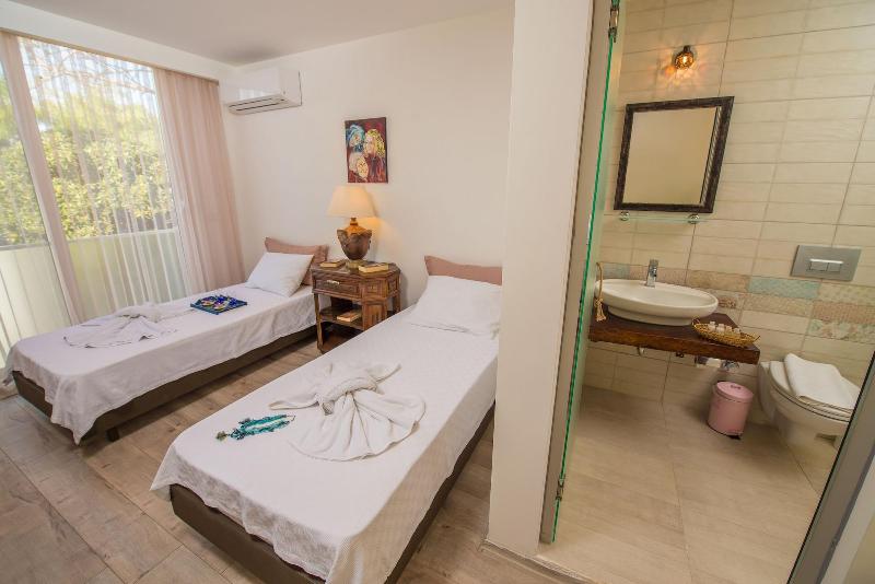 Destina Boutique Hotel image