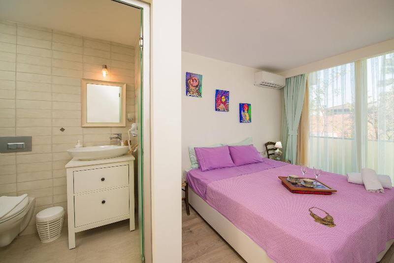Destina Boutique Hotel image
