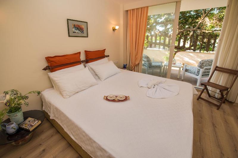 Destina Boutique Hotel image