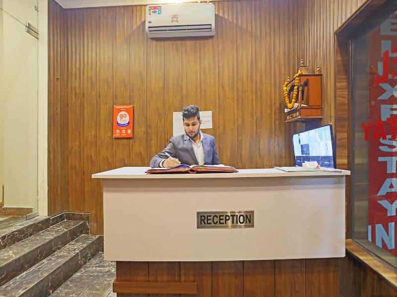 Hotel Deluxe Stay Inn image