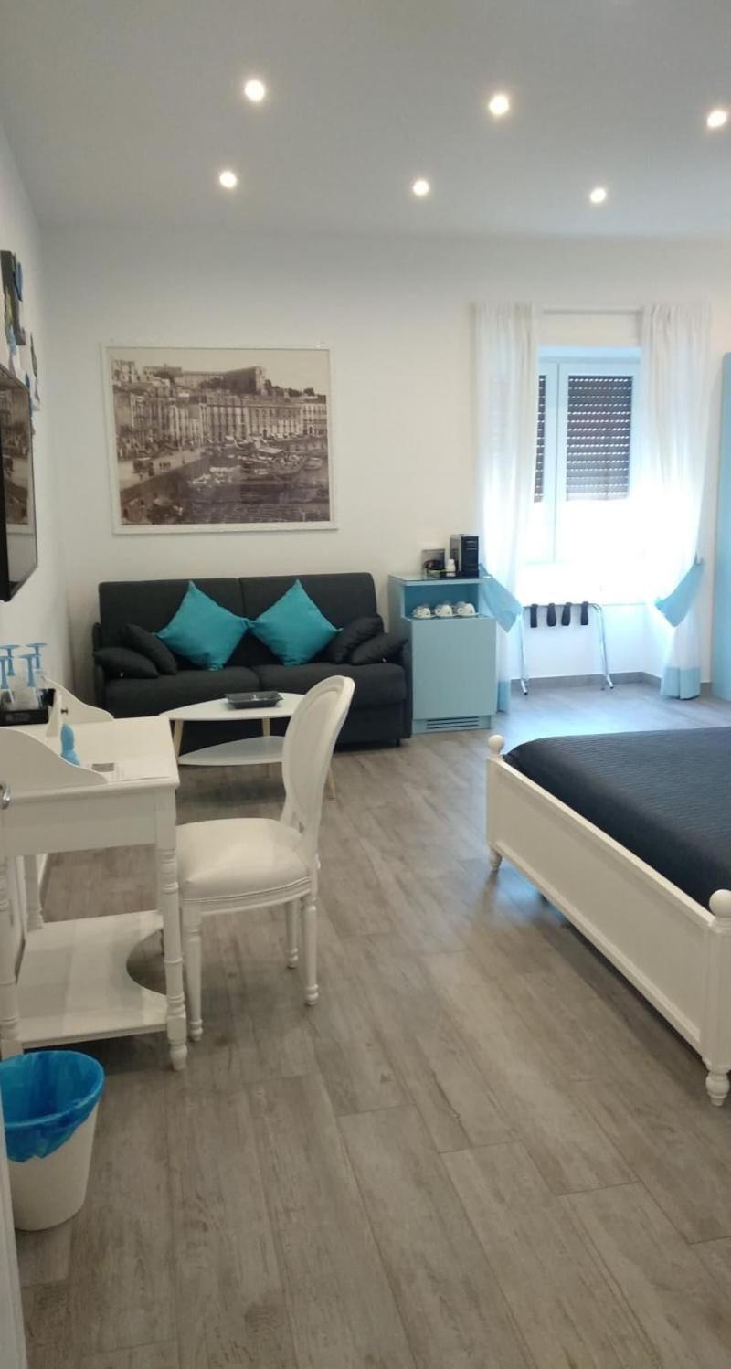 Suite Napoletana image
