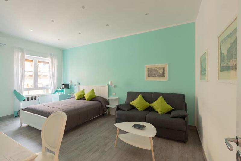 Suite Napoletana image