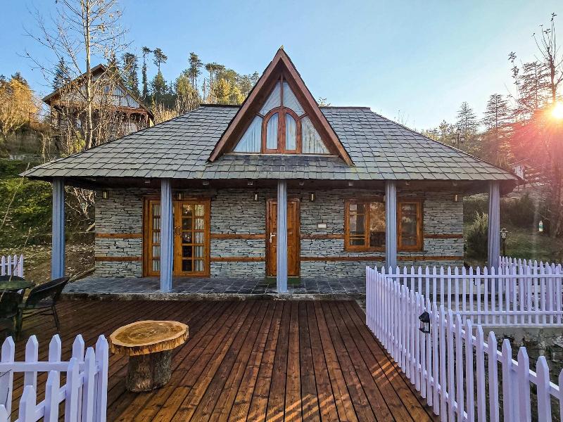 Wood Vista Cottages image