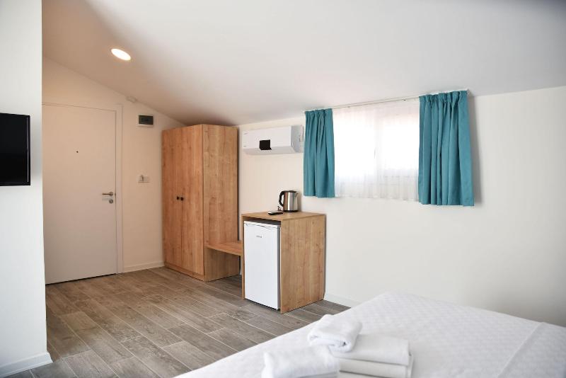 Zeytin Arasi Apart Otel image