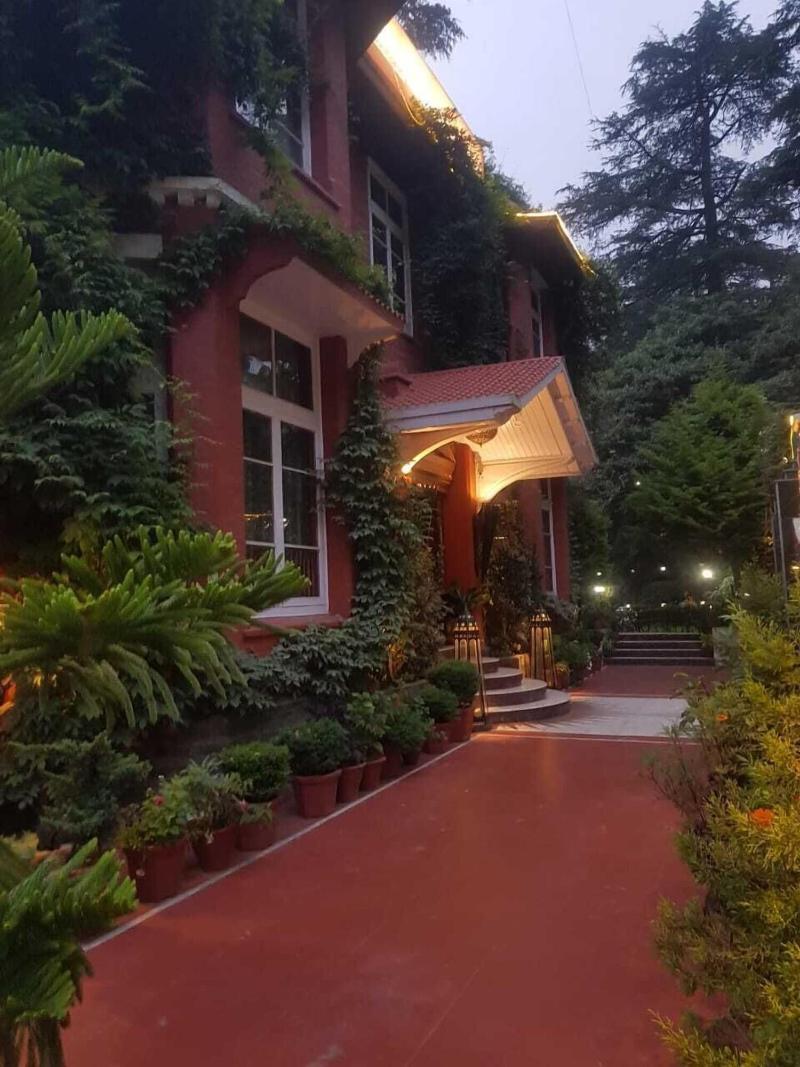 Hotel Southgate Shimla image