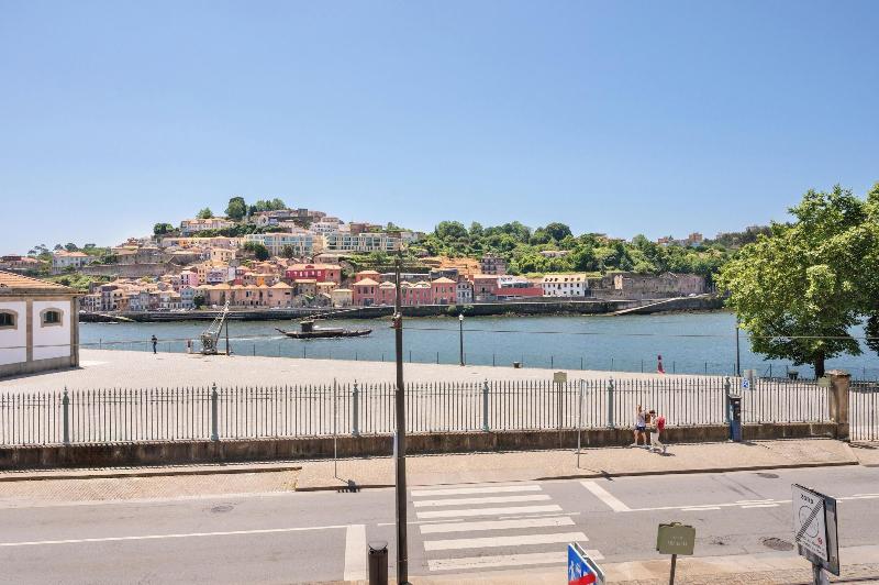 BO Miragaia - Riverside Suítes image