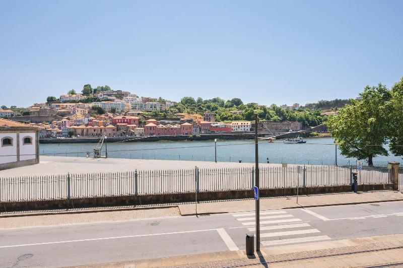 BO Miragaia - Riverside Suítes image