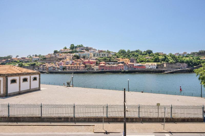 BO Miragaia - Riverside Suítes image